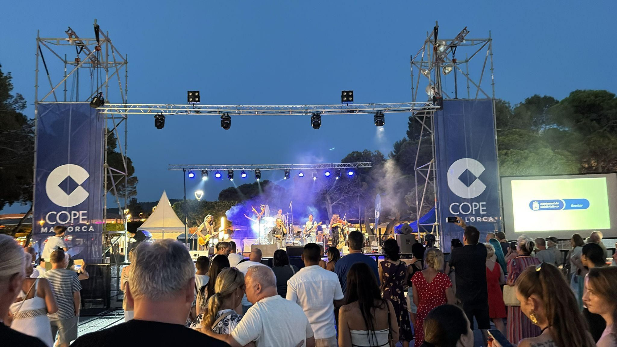 Así se ha vivido la Nit de Sant Joan en santa Ponça