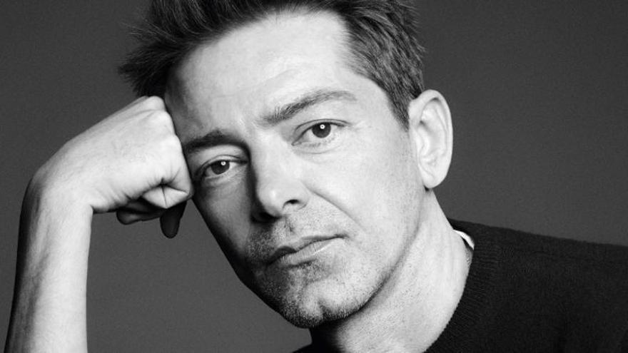 Versace ficha al belga Pieter Miuler para pilotar la nueva era de la Casa de la Medusa