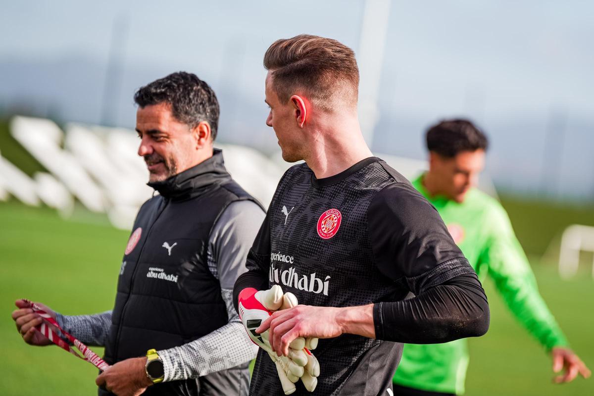 Les fotos del primer entrament de Ter Stegen amb el Girona FC