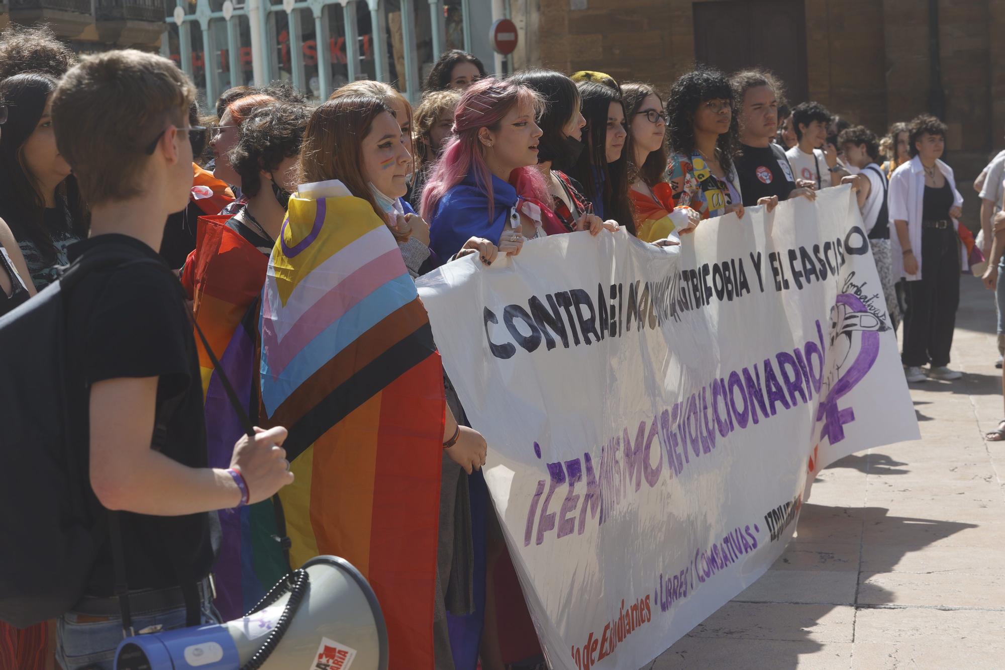 En imágenes: Así se vivió el Día del Orgullo en Oviedo