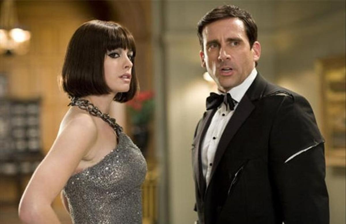 Steve Carell i Anne Hathaway protagonitzen ’Superagente 86’. Steve Carell i Anne Hathaway protagonitzen ’Superagente 86’.