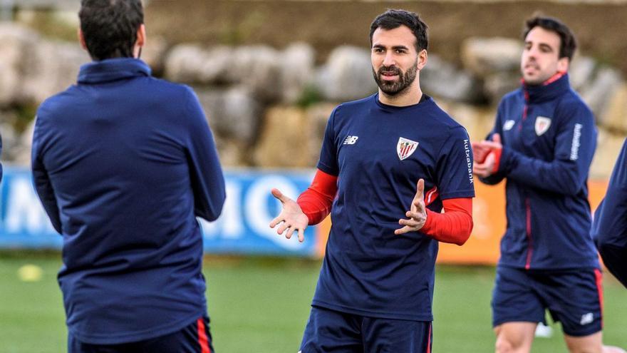 Mikel Balenziaga, durante su etapa en el Athletic Club. |  // EFE