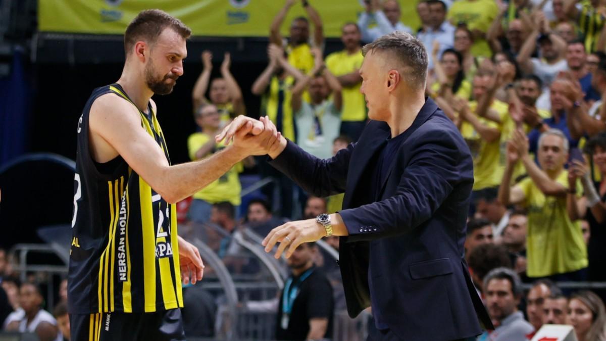 Sarunas jasikevicius se despide de marko guduric, que firmará por olimpia milano