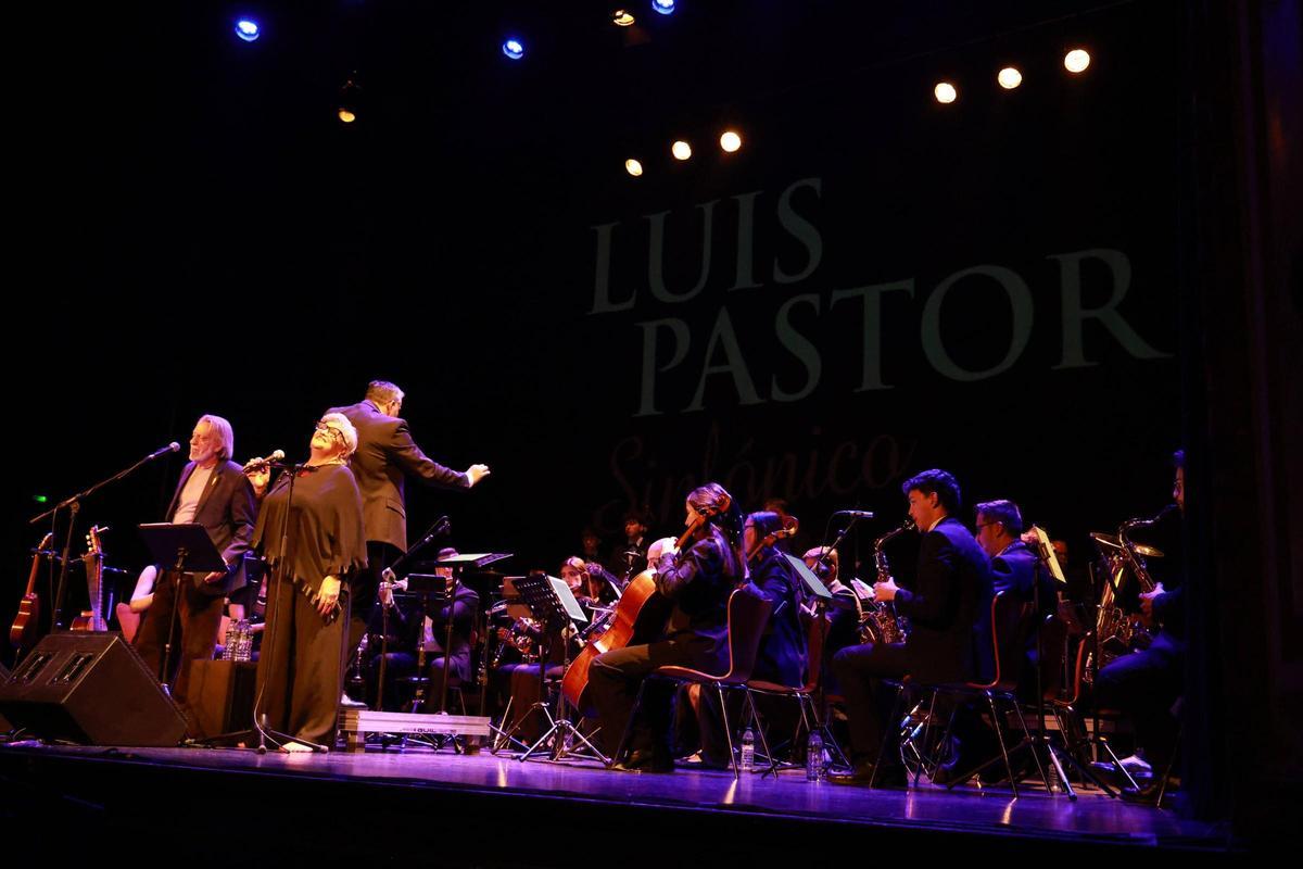 El Luis Pastor más sinfónico llena el Gran Teatro de Cáceres