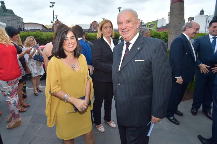 Acto institucional del Día de Canarias. Entrega ...