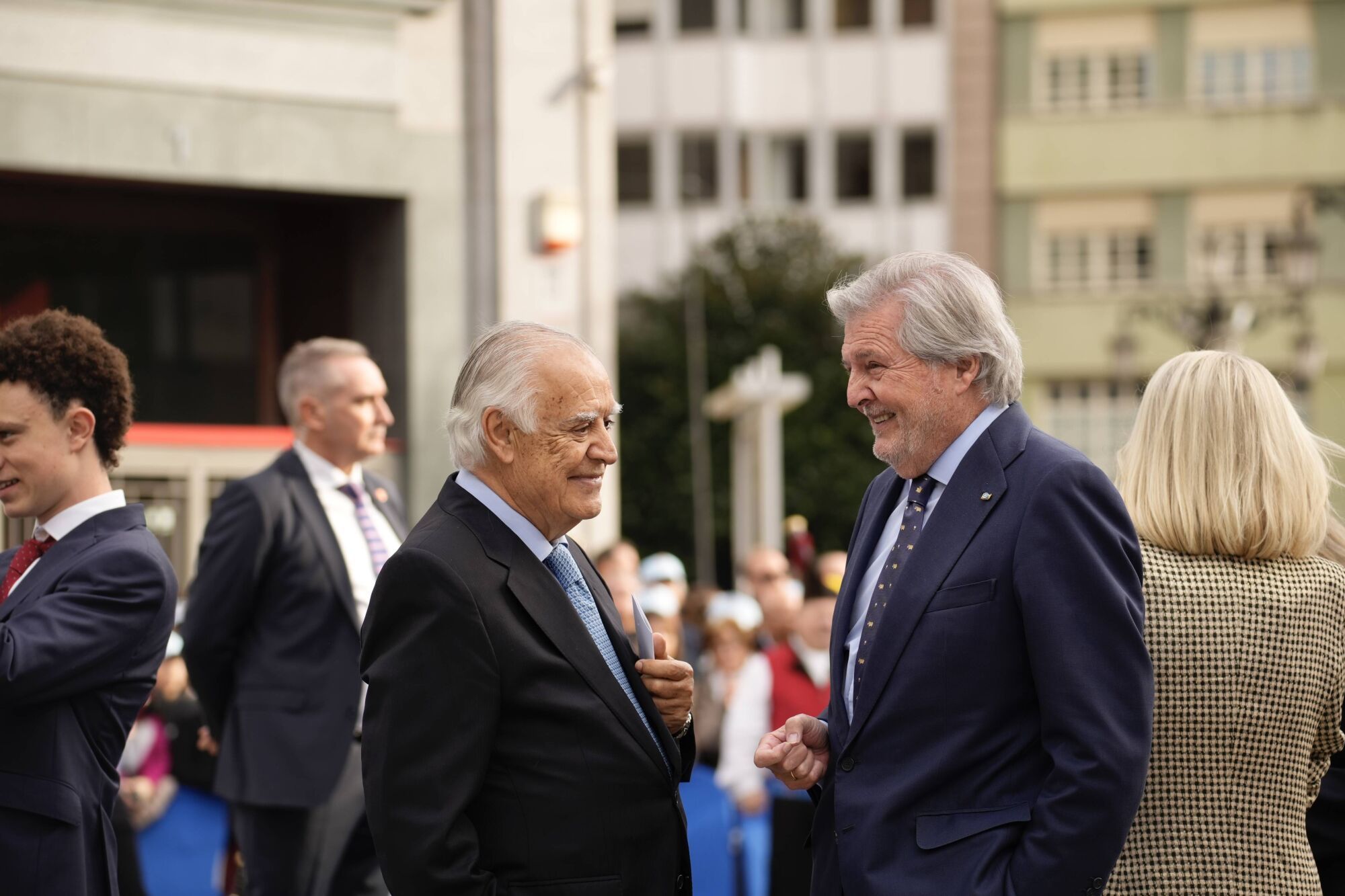 Así fue la llegada de los invitados a los premios "Princesa de Asturias" y su paso por la alfombra azul