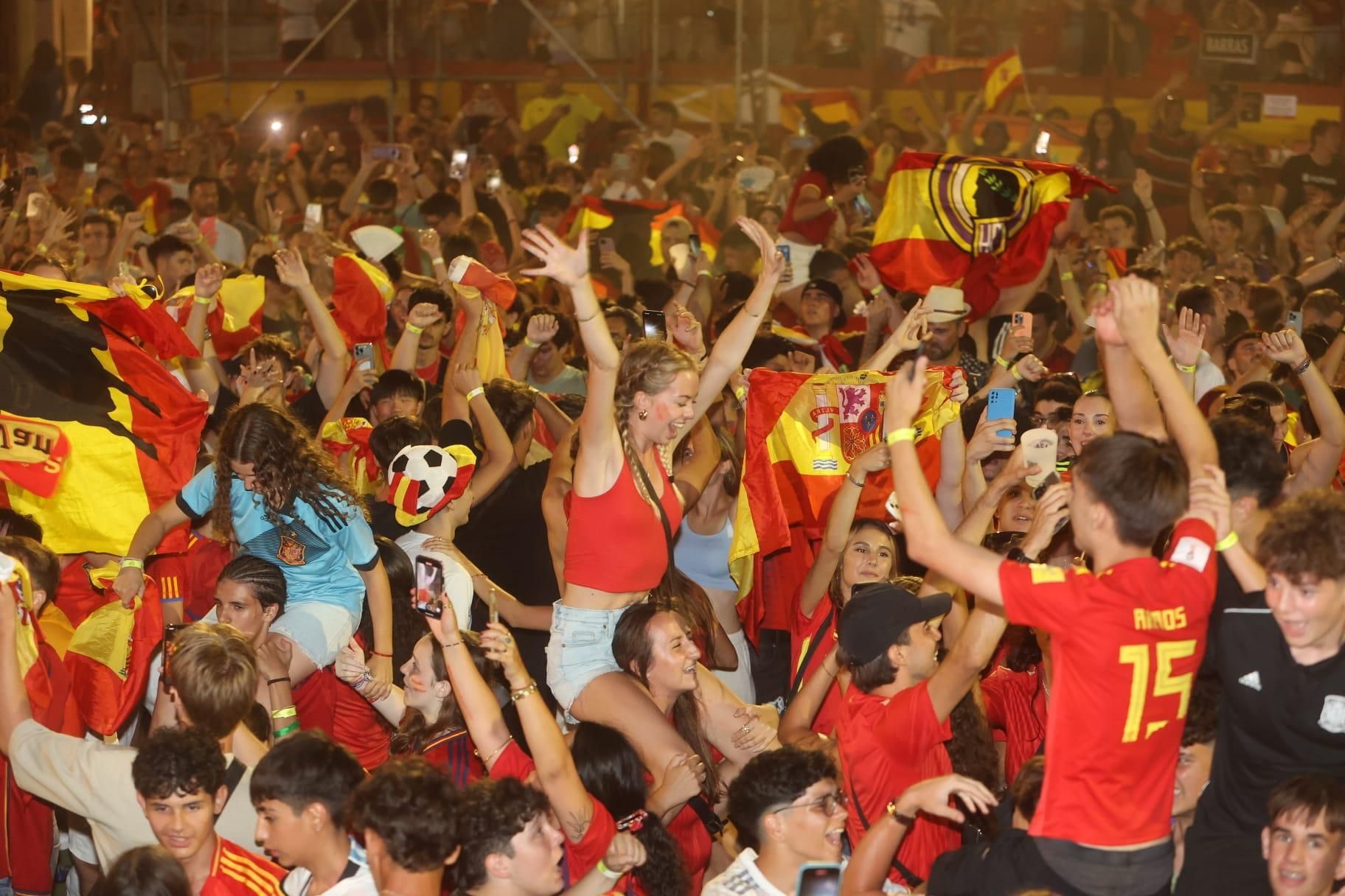 España gana la Eurocopa: Los alicantinos celebran la final de la Eurocopa
