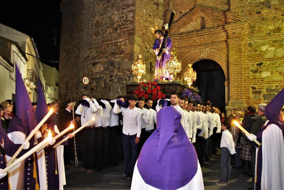 Procesión de la imagen de Nuestro Padre Jesús Nazareno