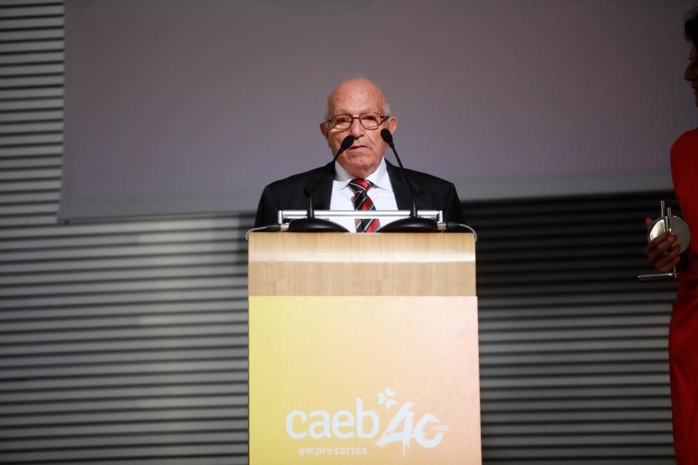 CAEB concede su premio Empresario del Año a Rafael Moyá González
