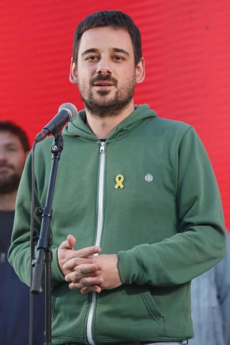 Manifestació en suport al noi encausat pel tall a les vies del tren