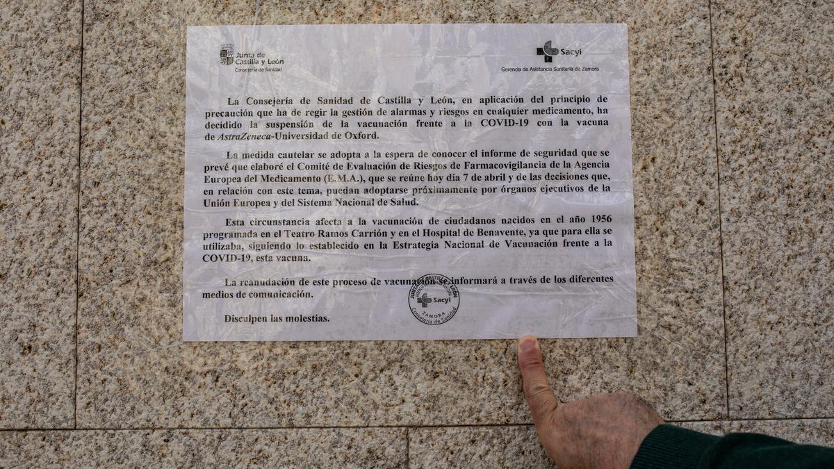 Aviso de la suspensión de la vacunación en el Teatro Ramos Carrión