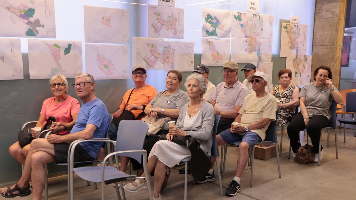 La visita de Afaef en el Ayuntamiento de Sant Antoni