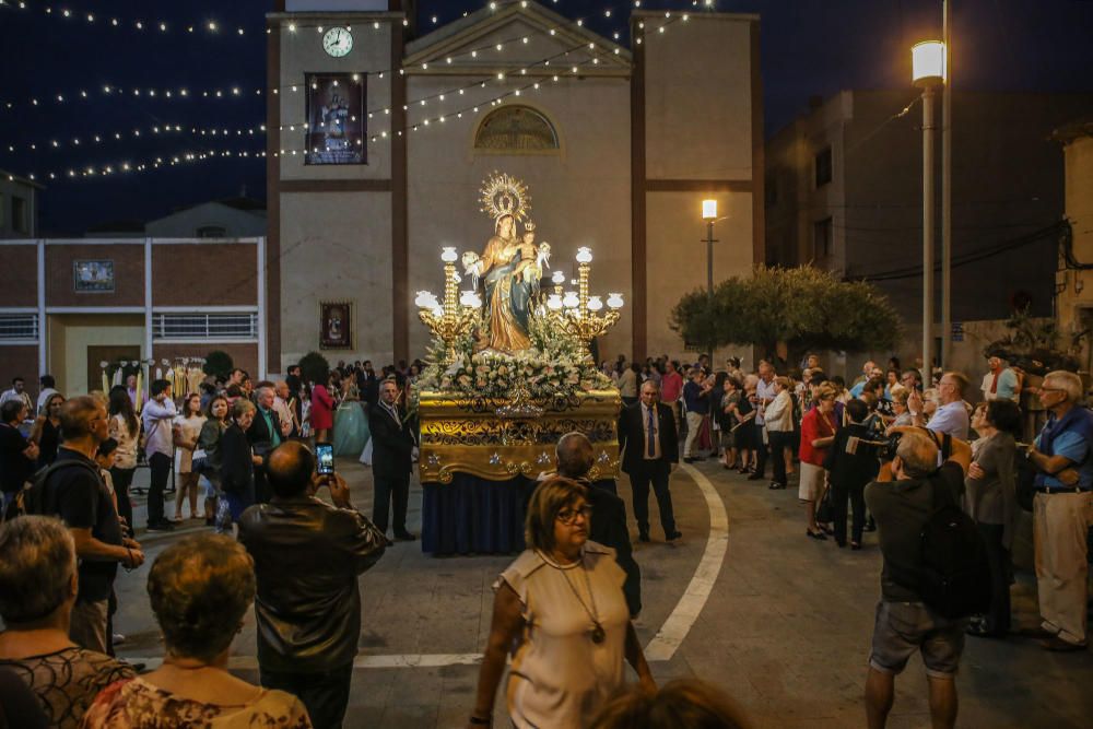 Procesión de la Virgen del Rosario en Rojales