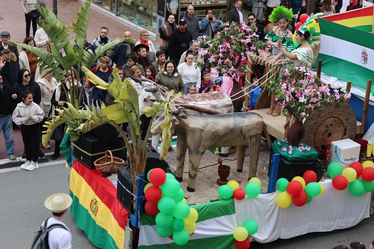 Búscate en las imágenes de la rúa de Carnaval de Ibiza