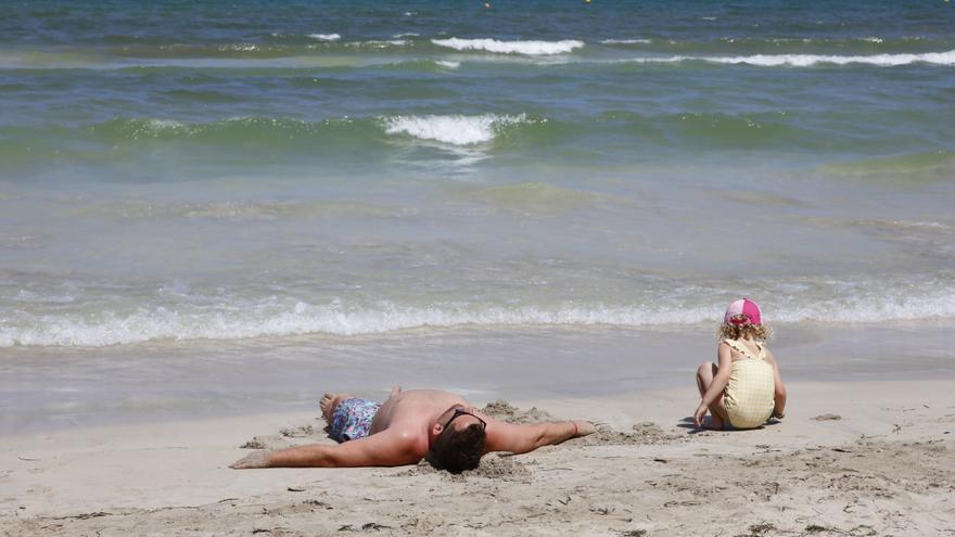 Der Mallorca-Urlaub kann beginnen: So sieht es Ende Juni an der Playa de Muro aus