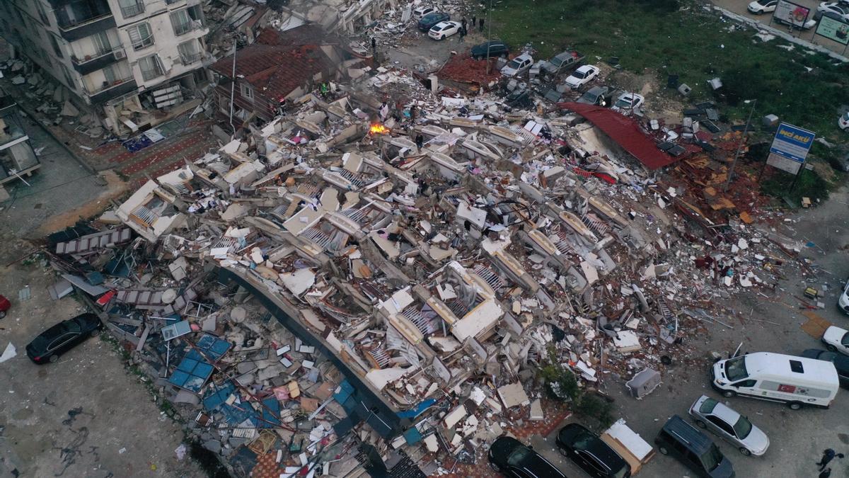 Imágenes de dron de los daños del terremoto en Turquía