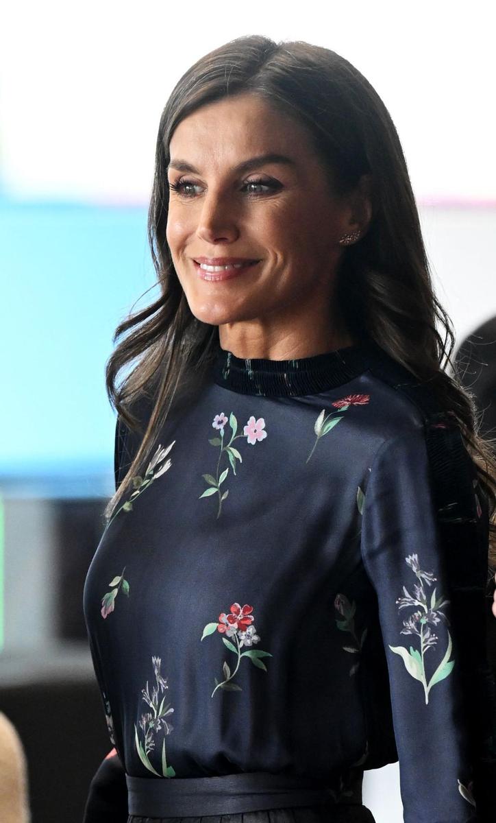 Otro momento de la visita de la reina Letizia a Londres