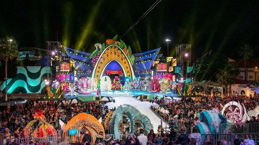 Comienza el montaje de las atracciones del Carnaval de Las Palmas de Gran Canaria 2024