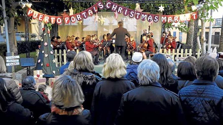 Besinnliche Stimmung 2016 auf dem Weihnachtsmarkt von Puerto Portals.