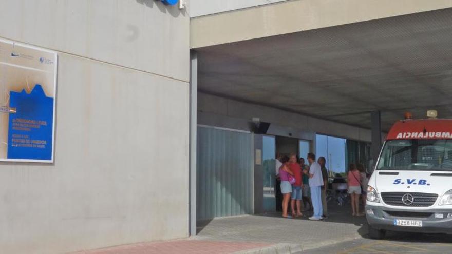 Imagen del acceso de Urgencias al Hospital de Torrevieja/Loino