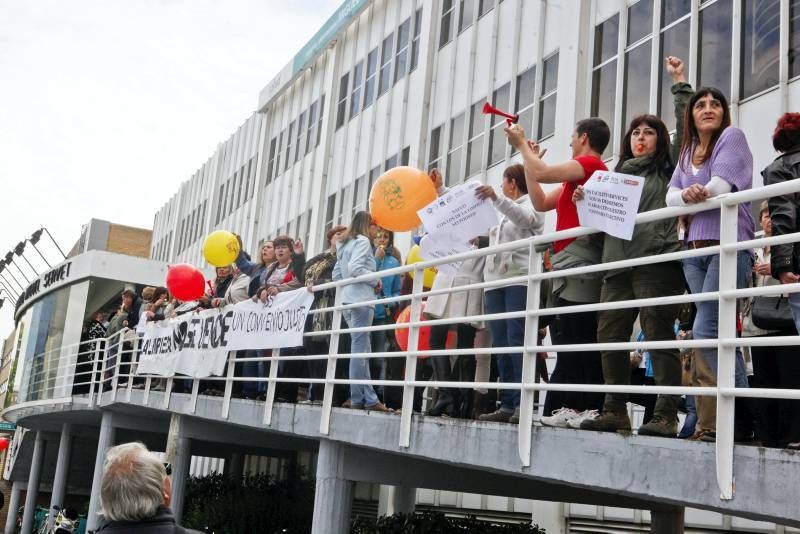 Fotogalería: Huelga en el sector de limpieza de hospitales