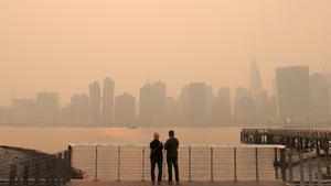 Nueva York cubierta por el humo