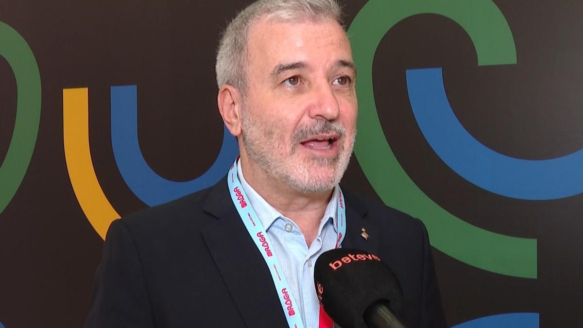 El alcalde de Barcelona, Jaume Collboni, en declaraciones a los medios tras acceder la ciudad a la vicepresidencia de Eurocities