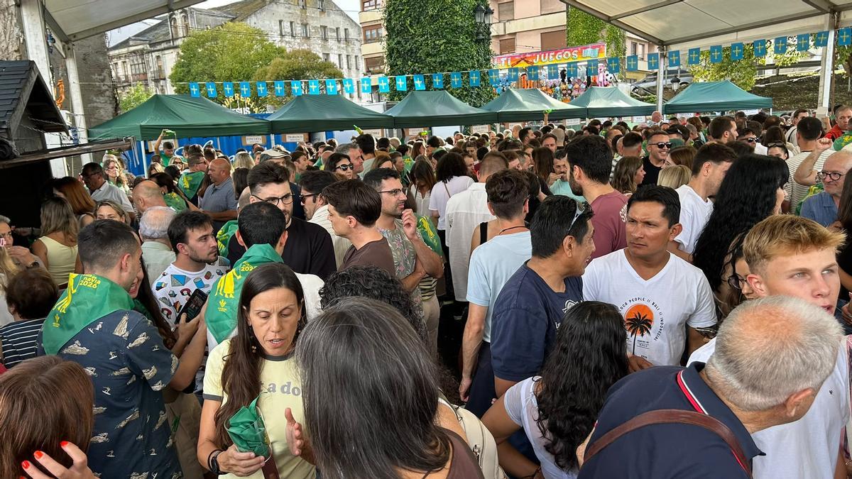 En imágenes: Navia celebra su Festival de la Sidra, el primero bajo el título de fiesta de interés turístico En imágenes: Navia celebra su Festival de la Sidra, el primero bajo el título de fiesta de interés turístico