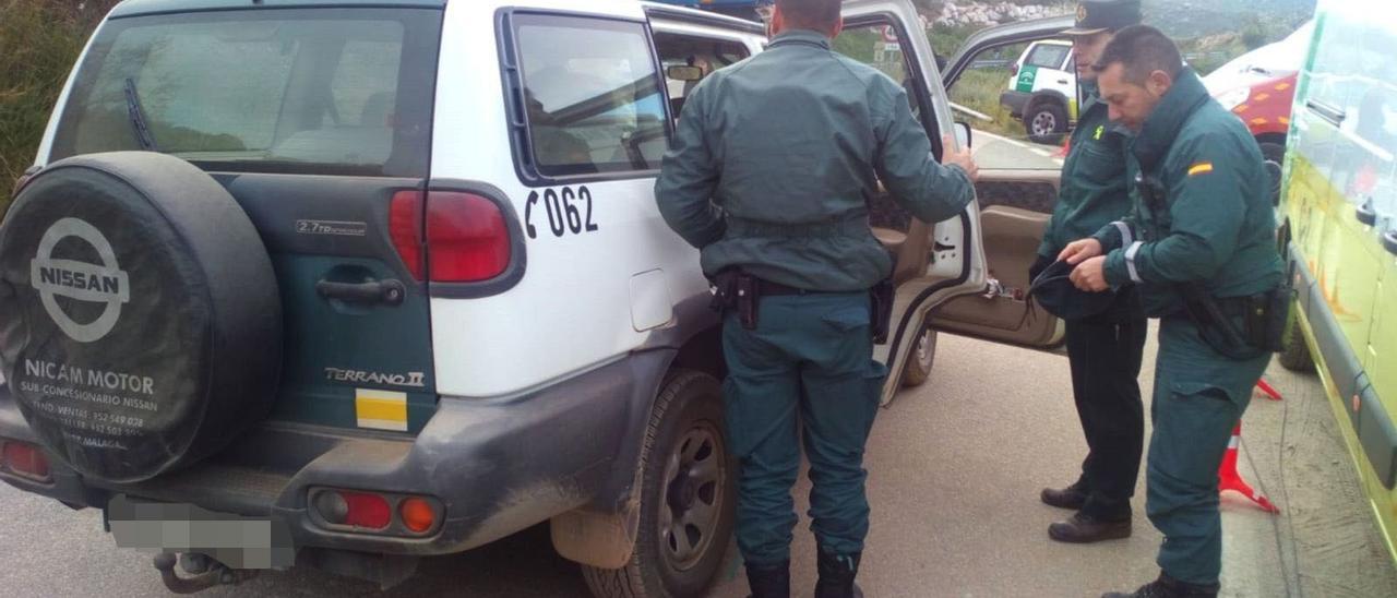 Imagen de archivo de una patrulla de la Guardia Civil en zona rural.