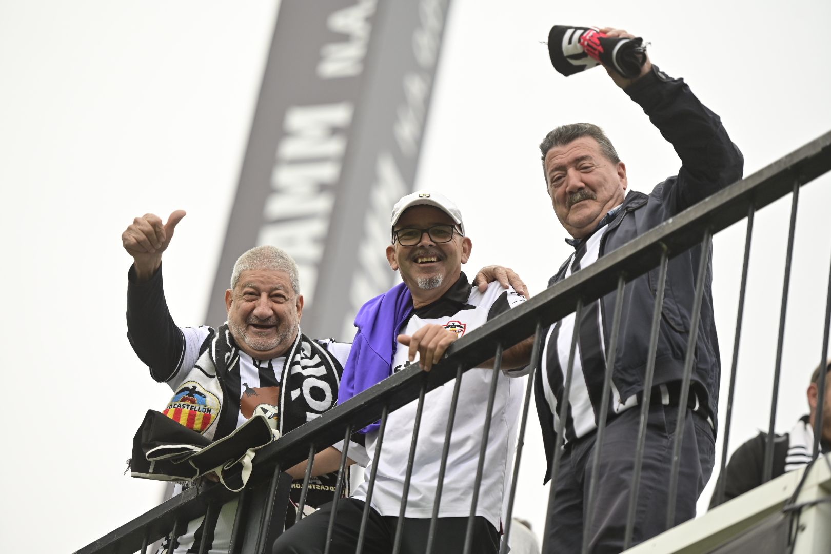 Galería: La afición &#039;orellut&#039; no falla a su cita