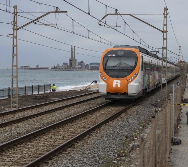 Els experts veuen inviable elevar l’R1 i defensen protegir l’actual traçat