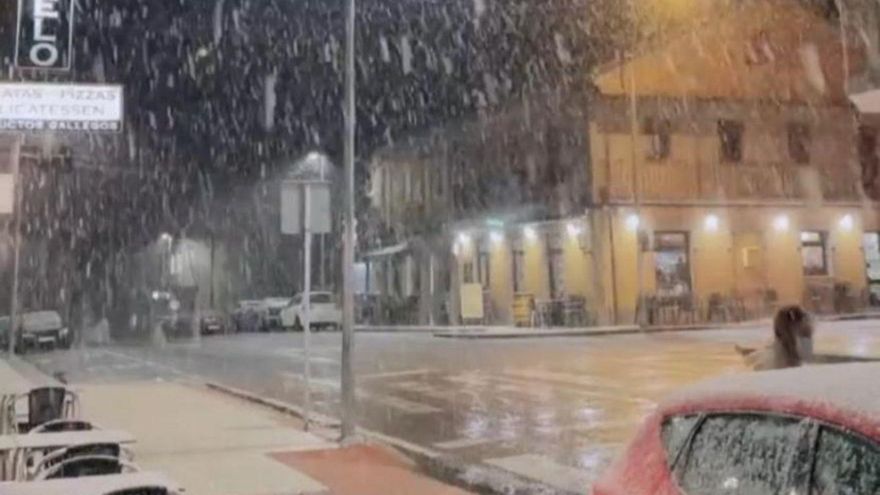 La nieve se deja ver en las zonas más elevadas