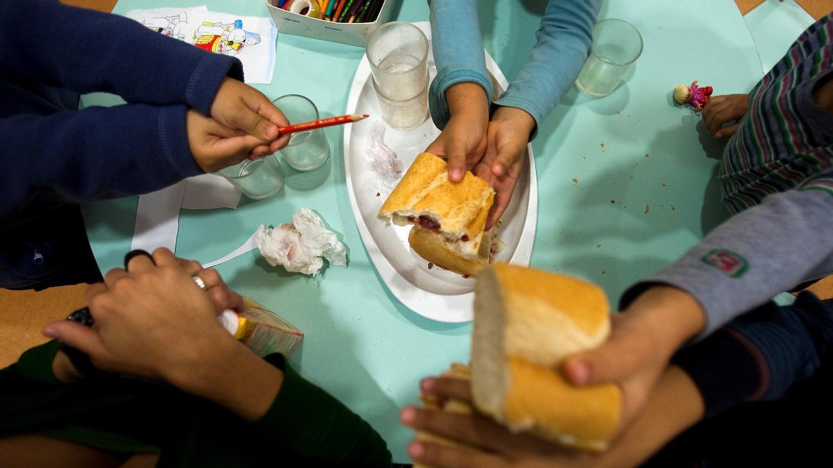 "Para la Generalitat es un chollo que los menores tutelados vivan con familias de acogida" "Para la Generalitat es un chollo que los menores tutelados vivan con familias de acogida"