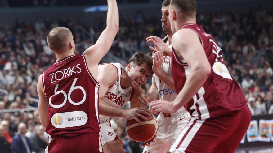 España sufre un revolcón en Riga
