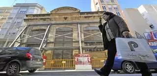 El conflicto en Elche por la fachada del edificio de El Progreso cumple un año sin solución