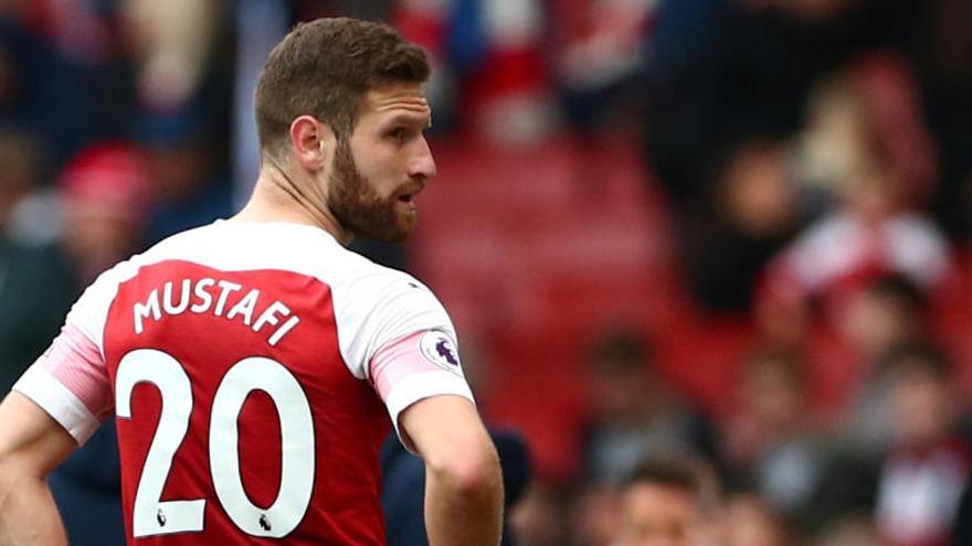 El Arsenal pone a Mustafi en el mercado