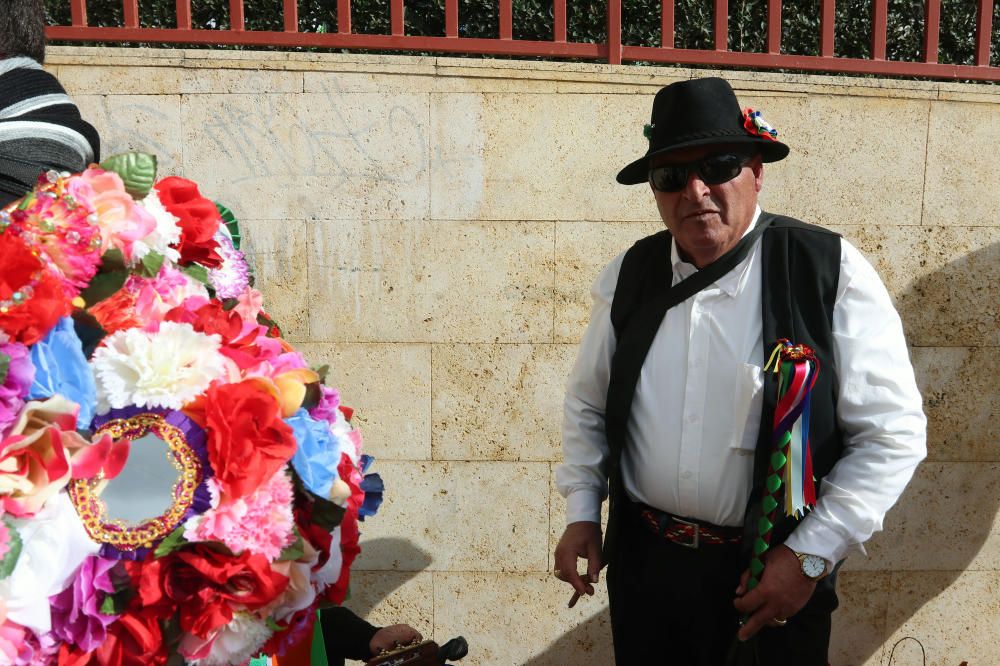 Hasta 26 pandas de verdiales participan en esta edición en la fiesta celebrada en el recinto ferial de Puerto de la Torre