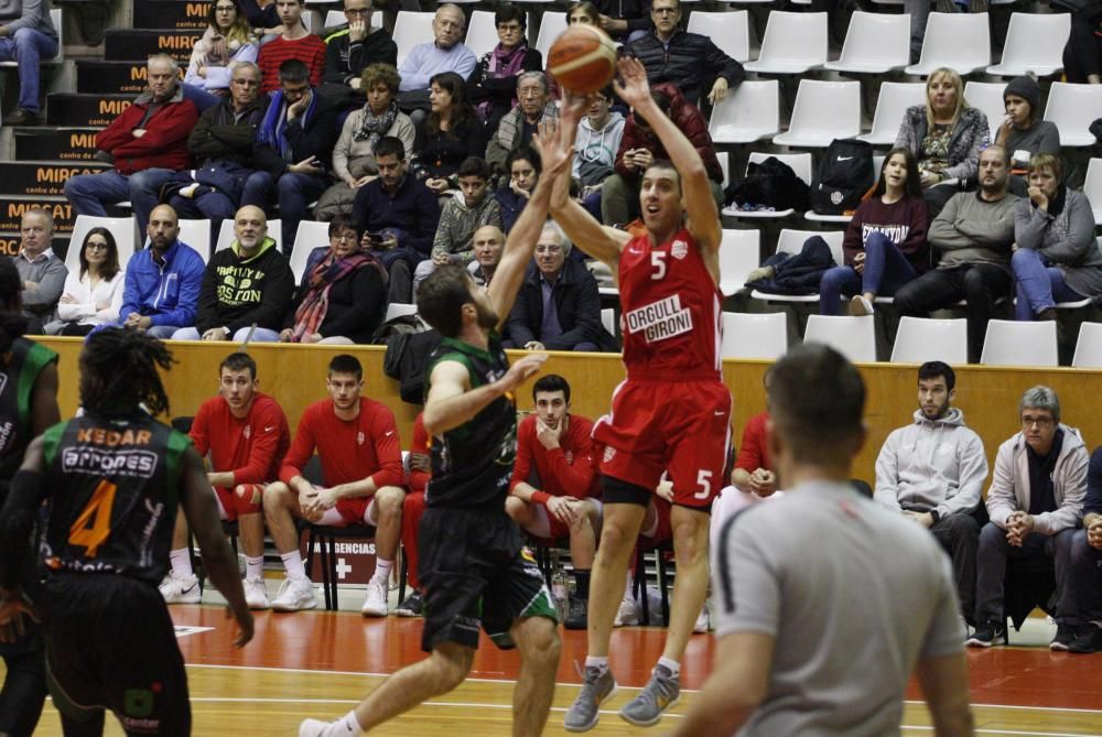 Les imatges del Bàsquet Girona - Morón