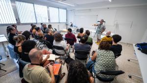 Reunión de preparación del curso en el instituto Angeleta Ferrer de Barcelona, esta semana.