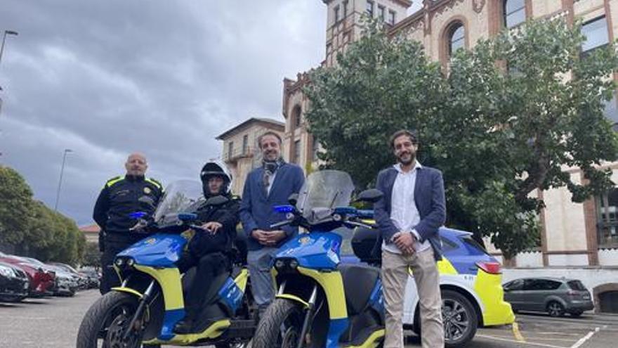 La Policia Local de Manresa incorpora dues escooters elèctriques a la seva flota de vehicles