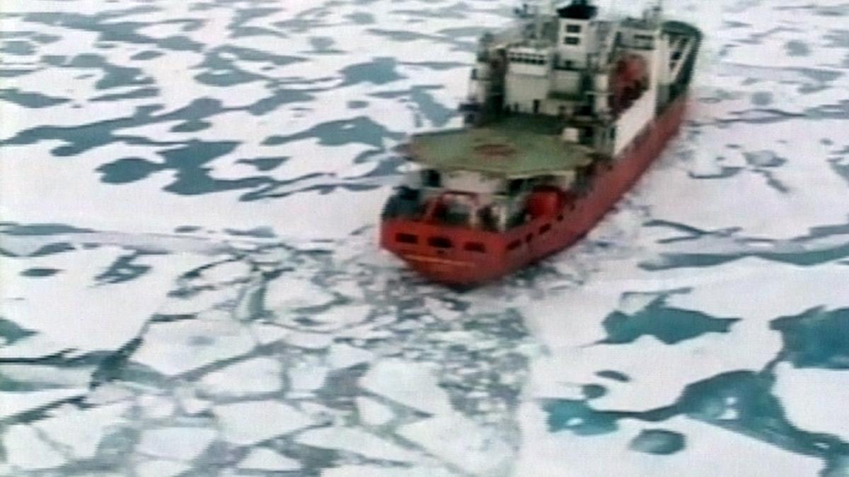 Russia will arm itself in the Arctic with radars and icebreakers equipped with drones