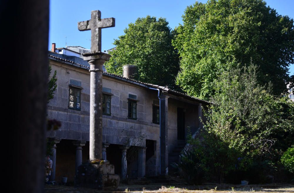 El convento de Santa Clara muestra sus tesoros a los pontevedreses