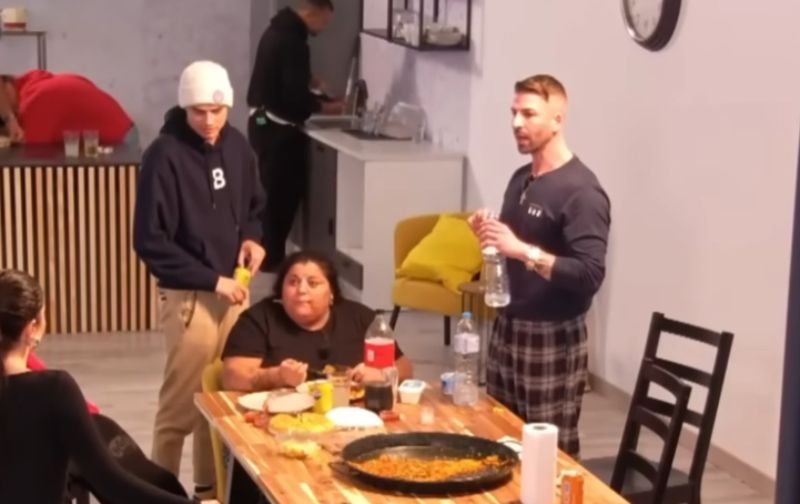 La Falete y Labrador en 'La Casa de los Gemelos 2'.