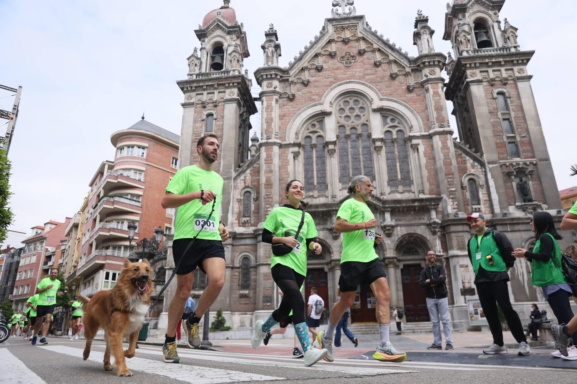 11 horas. Plaza de la Catedral. Carrera contra el cáncer.