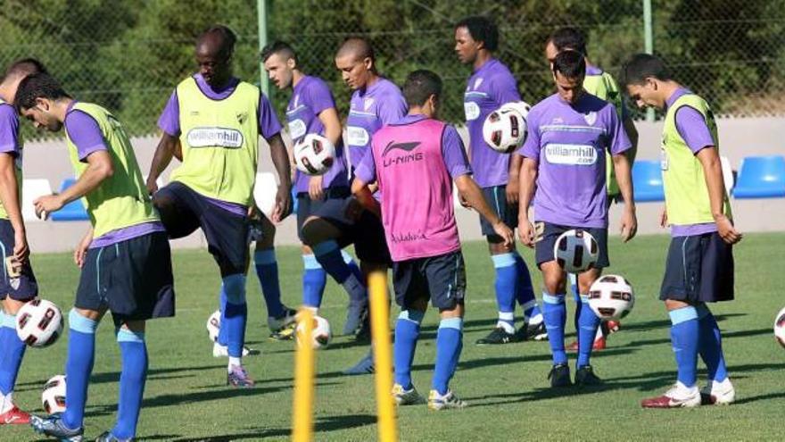 El trabajo con balón le alegra la pretemporada a la plantilla malaguista.