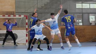 El Silbon Cordoplas La Salle debuta con una derrota ante un Contazara Zaragoza muy superior