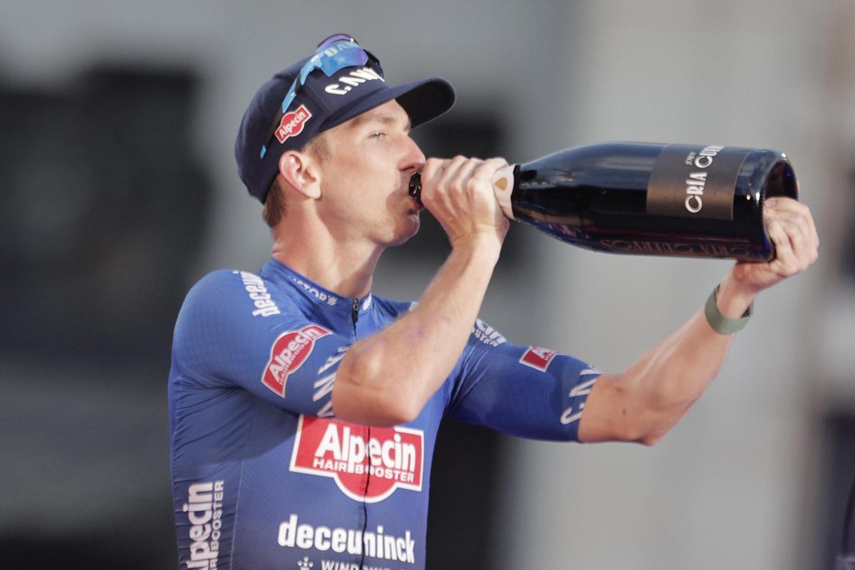 Vigésimoprimera y última etapa de la Vuelta Ciclista a España. Vigésimoprimera y última etapa de la Vuelta Ciclista a España.