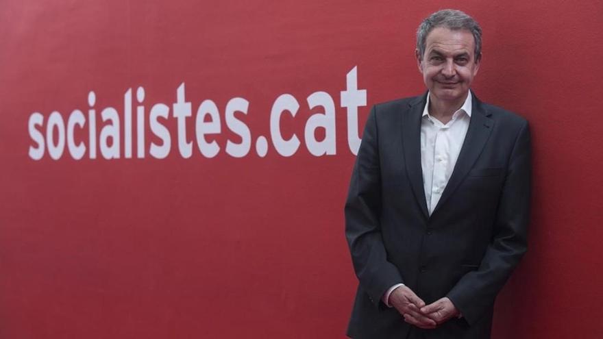 Zapatero tacha de &quot;burda calumnia&quot; que haya presionado a la oposición venezolana
