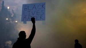 jmdiaz55822716 file photo  file photo  a person holds a  black lives matter201110114920
