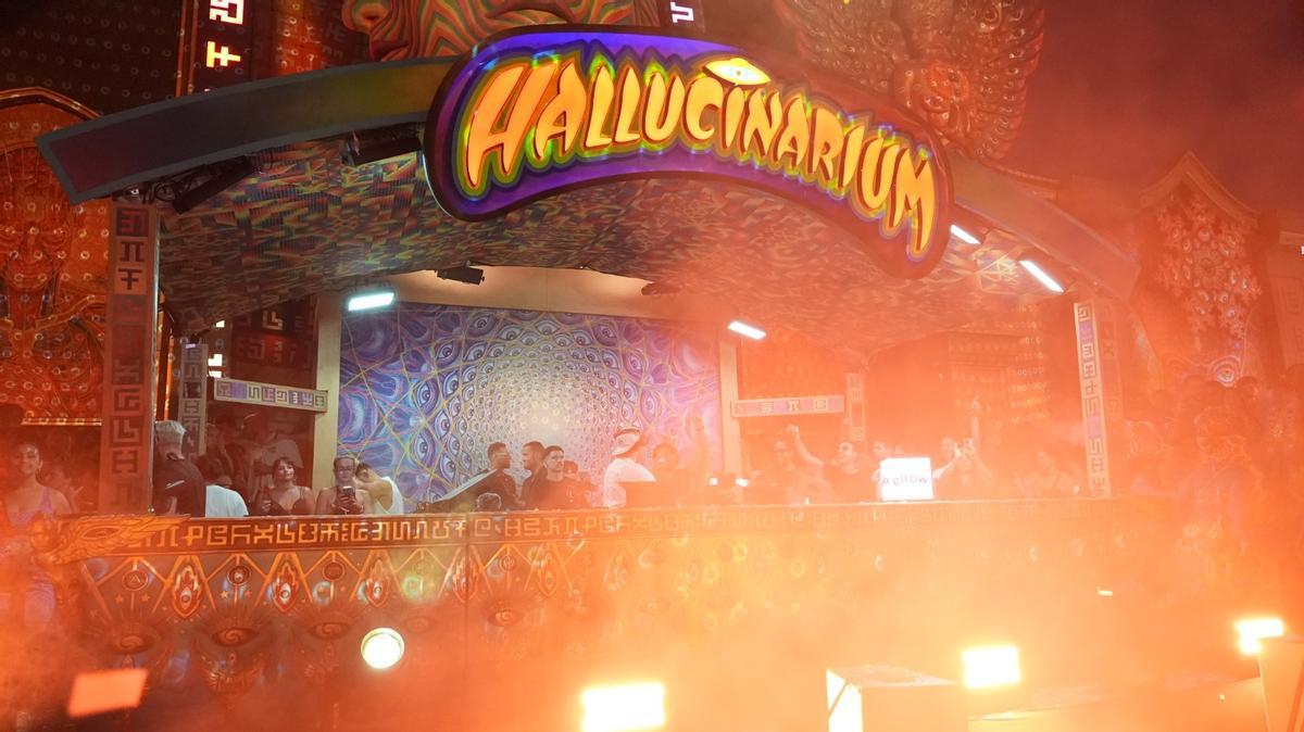 FOTOS | Elrow Mallorca XXL Winamax congrega a miles de personas en Son Fusteret